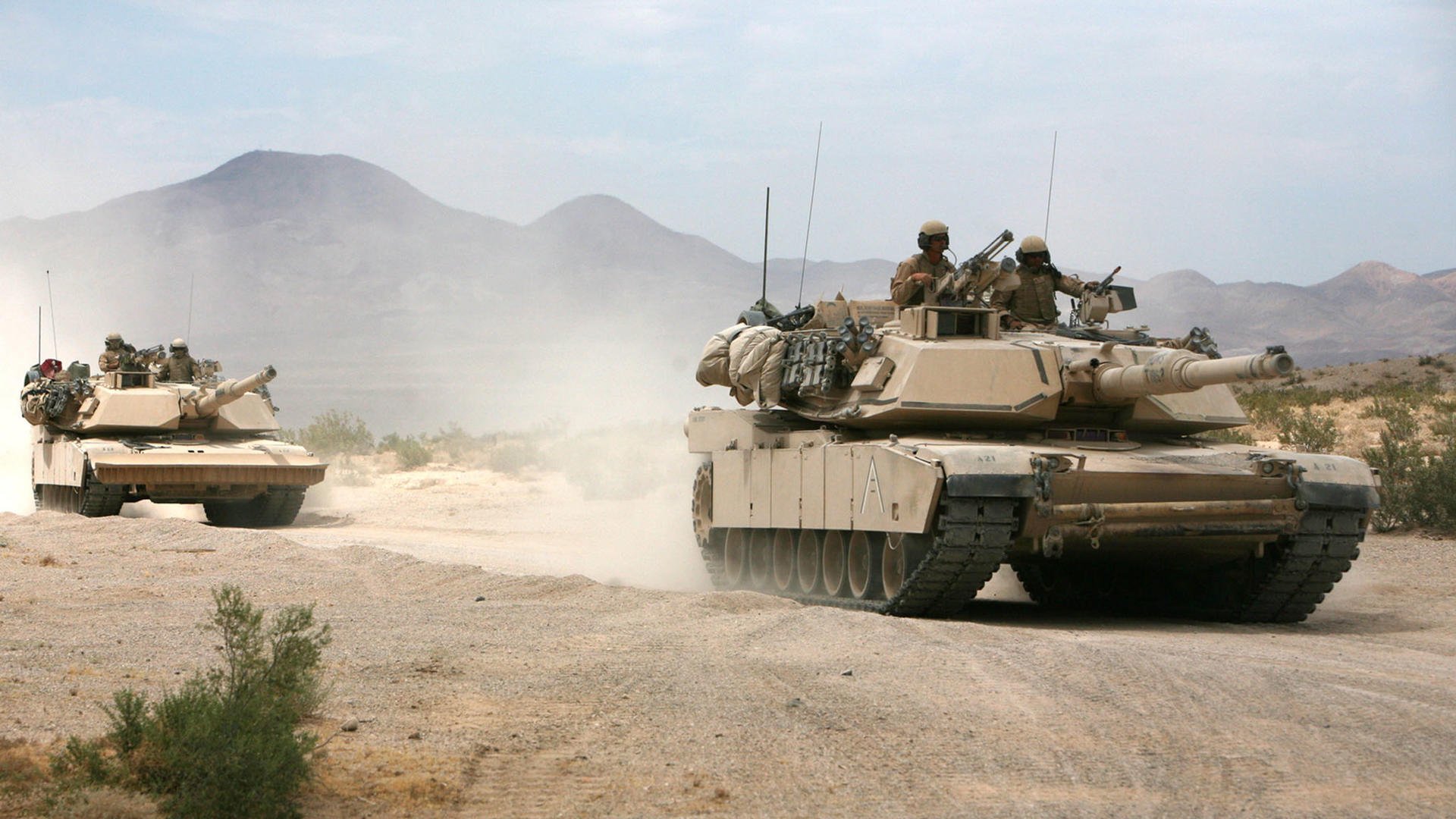 狂轰40+7！乔治如外科手术刀般肢解步行者防线，黄蜂主场完成技术性击倒