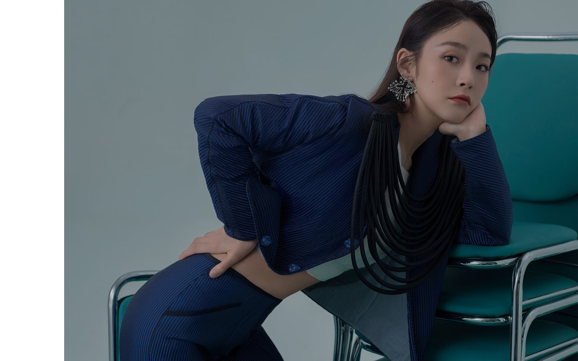 无解！当福克斯撕碎防线时，新疆正用同样逻辑锁定总冠军